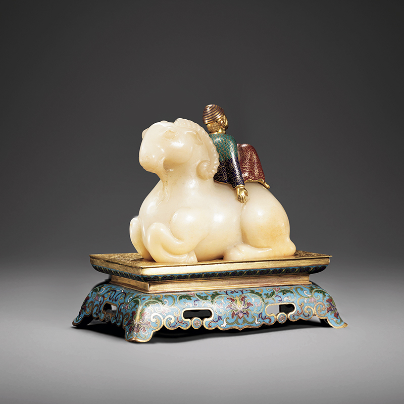 清代 景泰藍嵌和田玉人物乘獸擺件